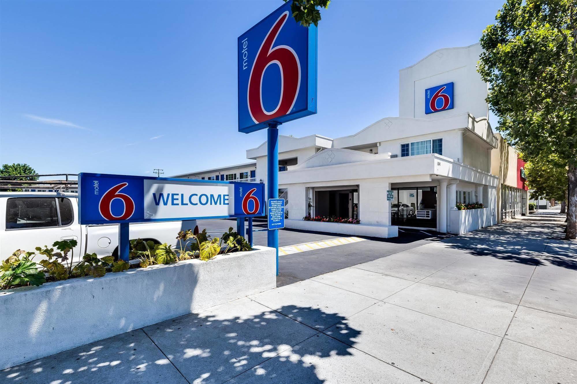 Motel 6-San Jose, Ca - Convention Center Zewnętrze zdjęcie